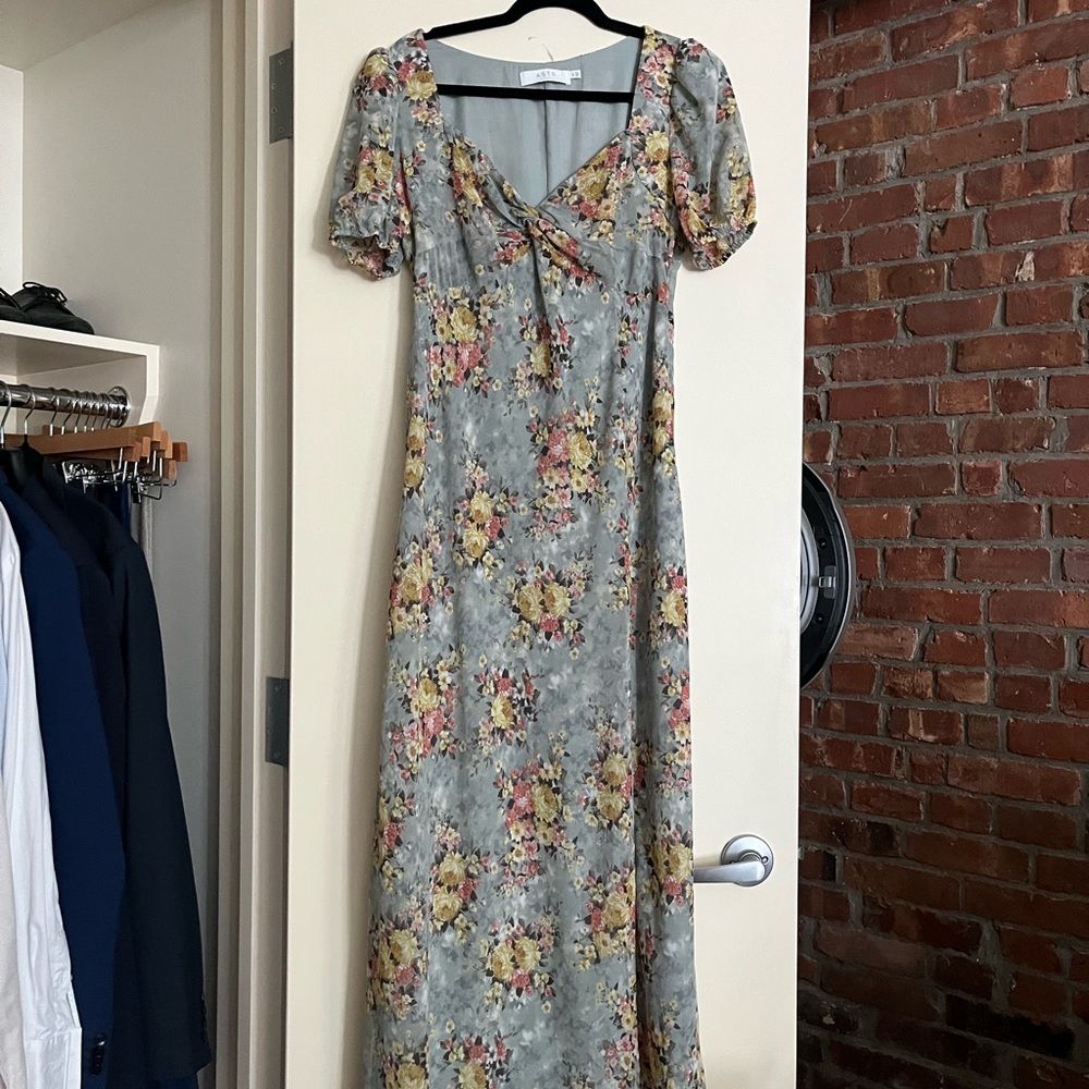 Astr Cream and Pink Puff Sleeve Maxi Dress